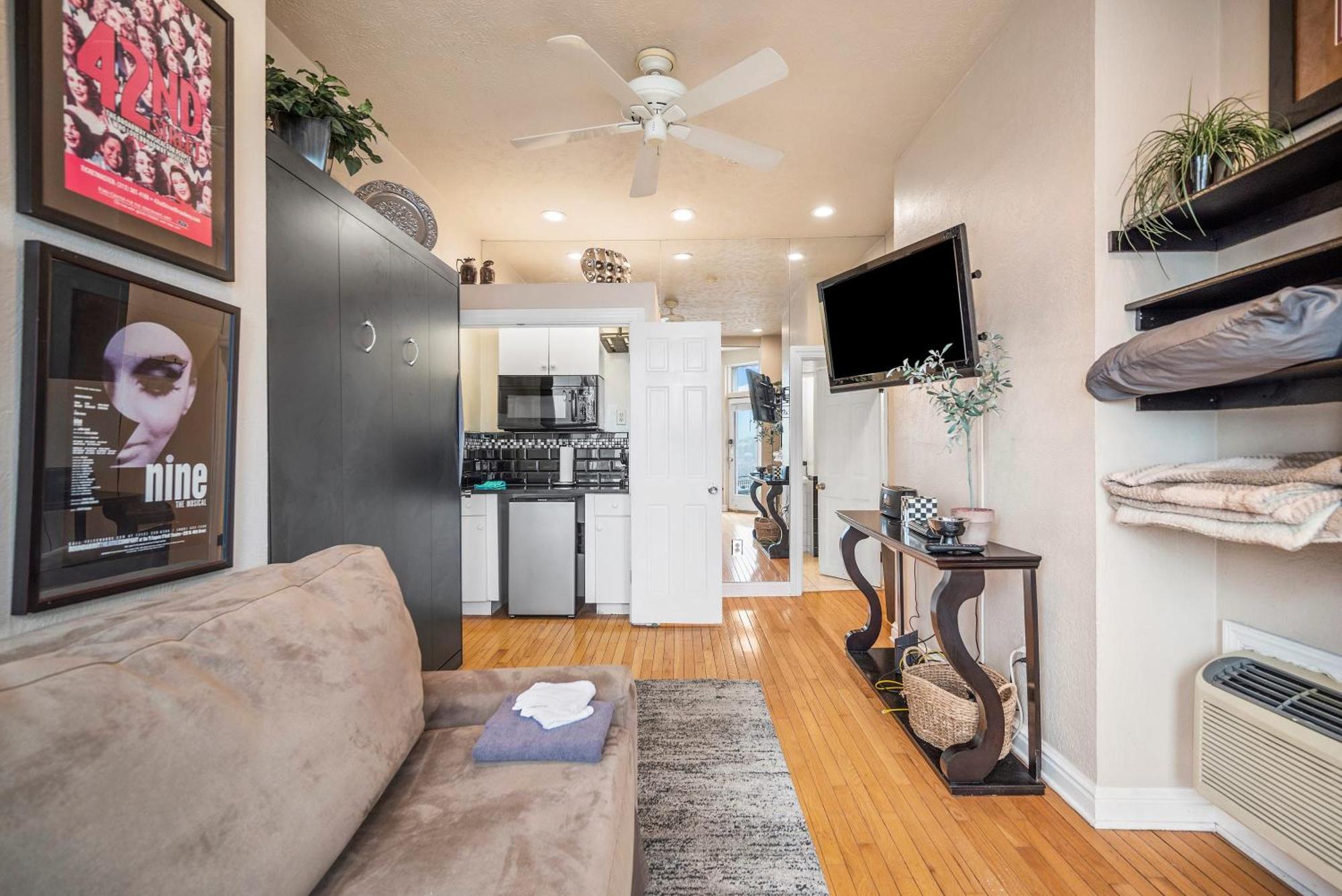 Charming Studio-Panoramic View-Your Pittsburgh Sanctuary Lägenhet Exteriör bild